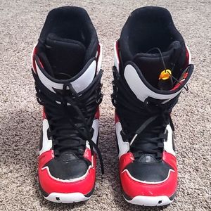 Burton : Snowboarding Boots Size 11